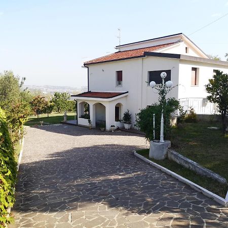 Villa Margherita San Giovanni Teatino Bagian luar foto