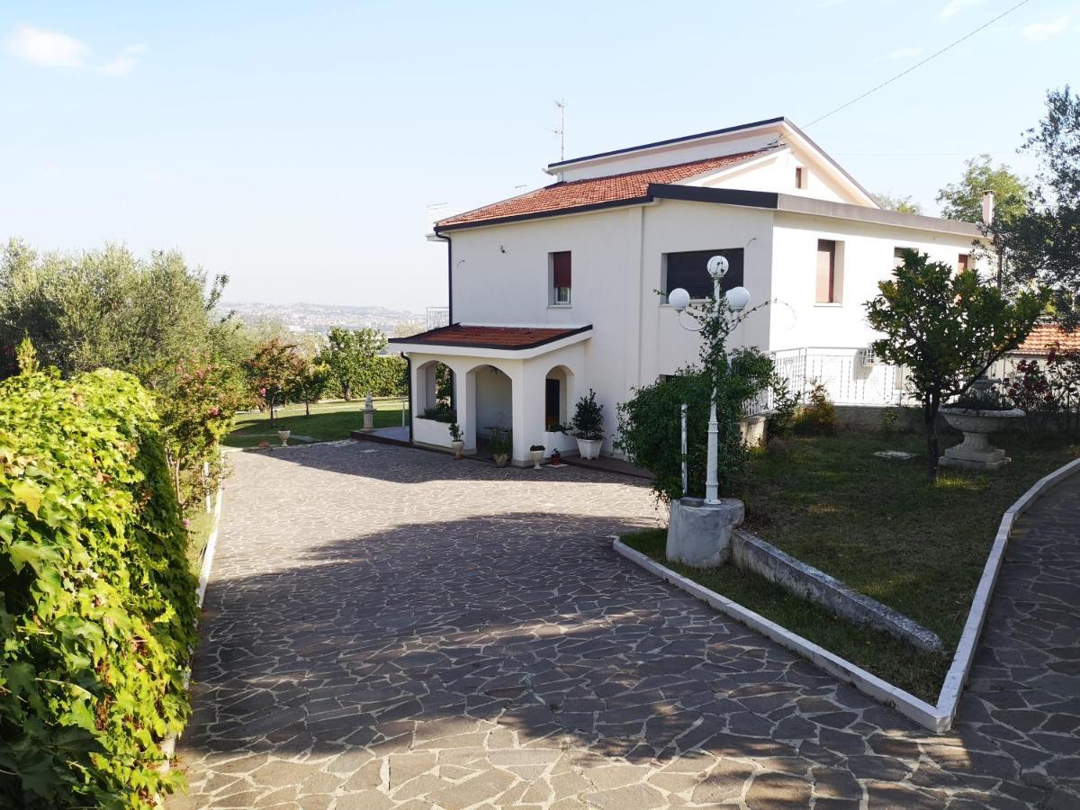 Villa Margherita San Giovanni Teatino Bagian luar foto