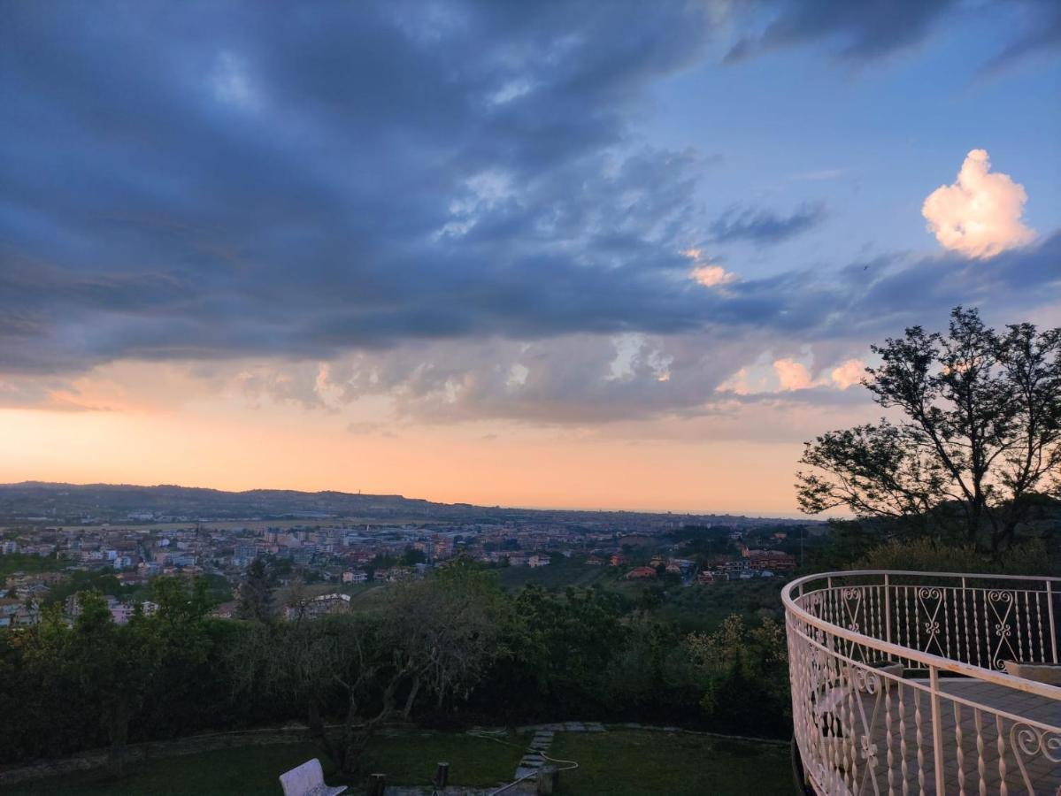Villa Margherita San Giovanni Teatino Bagian luar foto